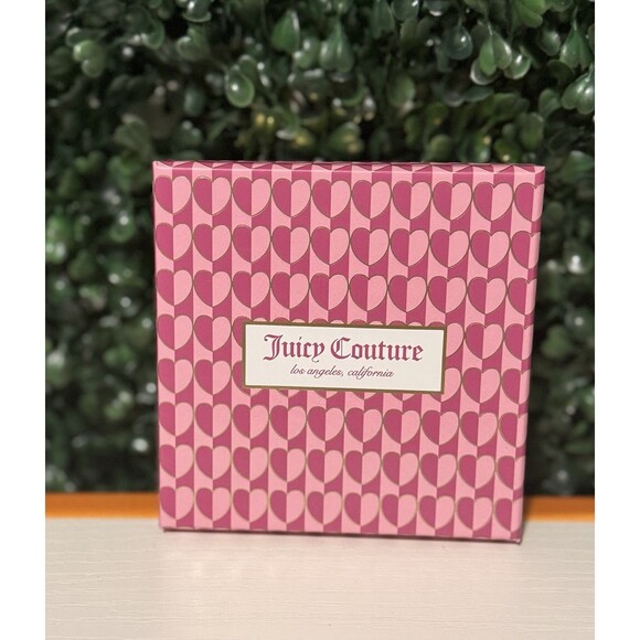 JUICY COUTURE GOLD CHARM BRACELET WITH 5 CHARMS - Picture 2 of 3